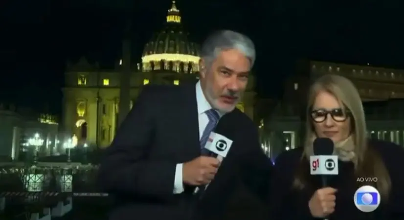 Imagem da notícia Ilze Scamparini recua de abraço de William Bonner no JN e cena repercute nas redes sociais
