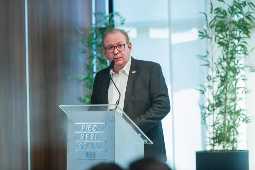 Imagem da notícia Indústria alerta que falta de linhas de transmissão está travando investimento bilionário no Ceará