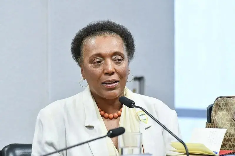 Imagem da notícia Ministra do TSE denuncia racismo ao ser impedida de entrar em evento do governo federal