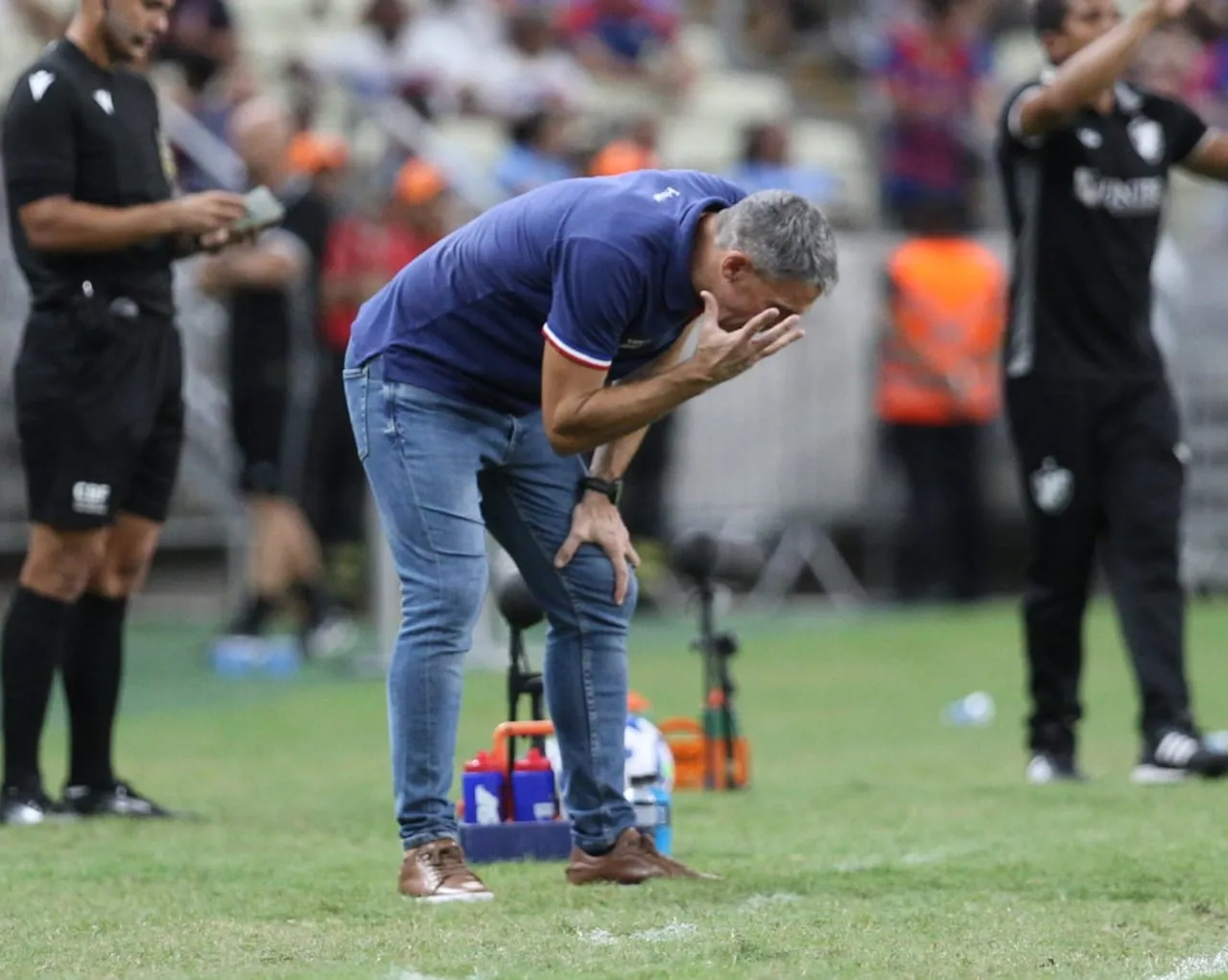Vojvoda não está conseguindo fazer o Fortaleza jogar