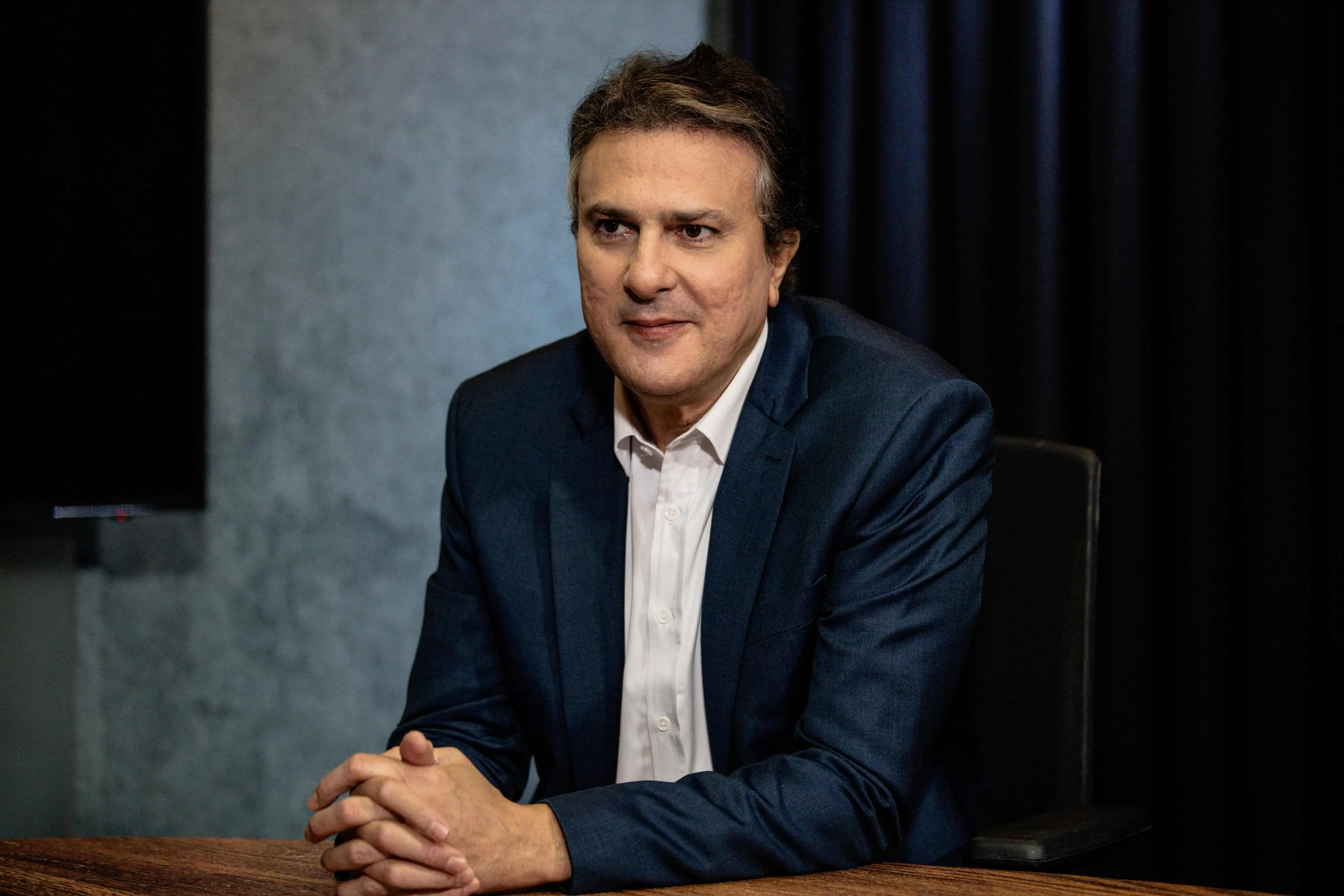Imagem da notícia: Camilo Santana quer atrair União Brasil para base aliada e defende unificação de candidaturas no PT 