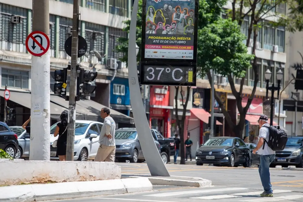 Imagem da notícia: Frio ou calor? Veja a previsão do tempo para junho no Brasil