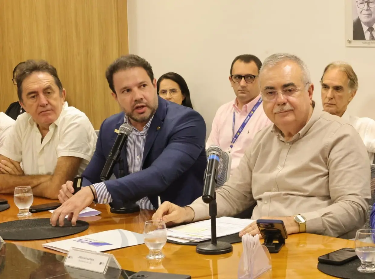 Imagem da notícia: Câmara Municipal estuda dois locais no Centro de Fortaleza para a nova sede