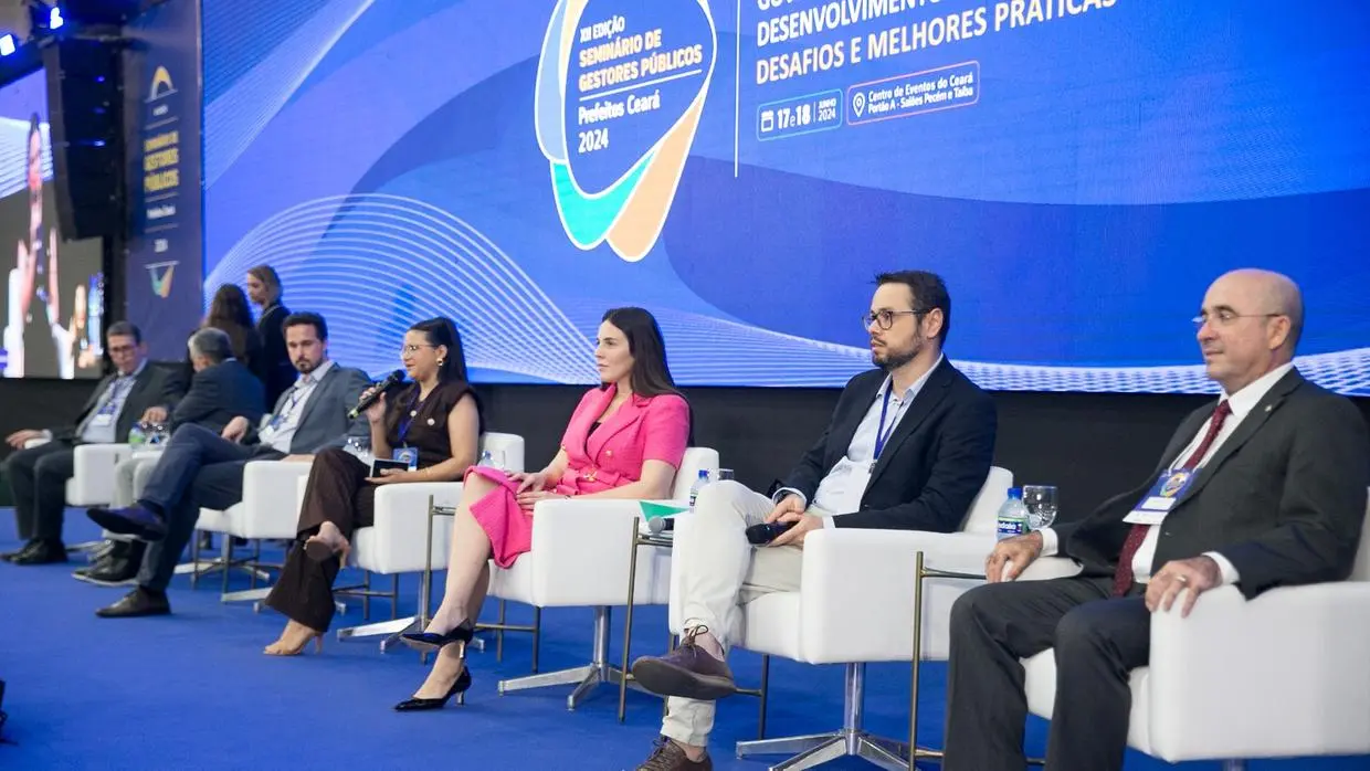 Imagem da notícia XIII Seminário de Prefeitos 2025 debate os avanços da transparência no poder público