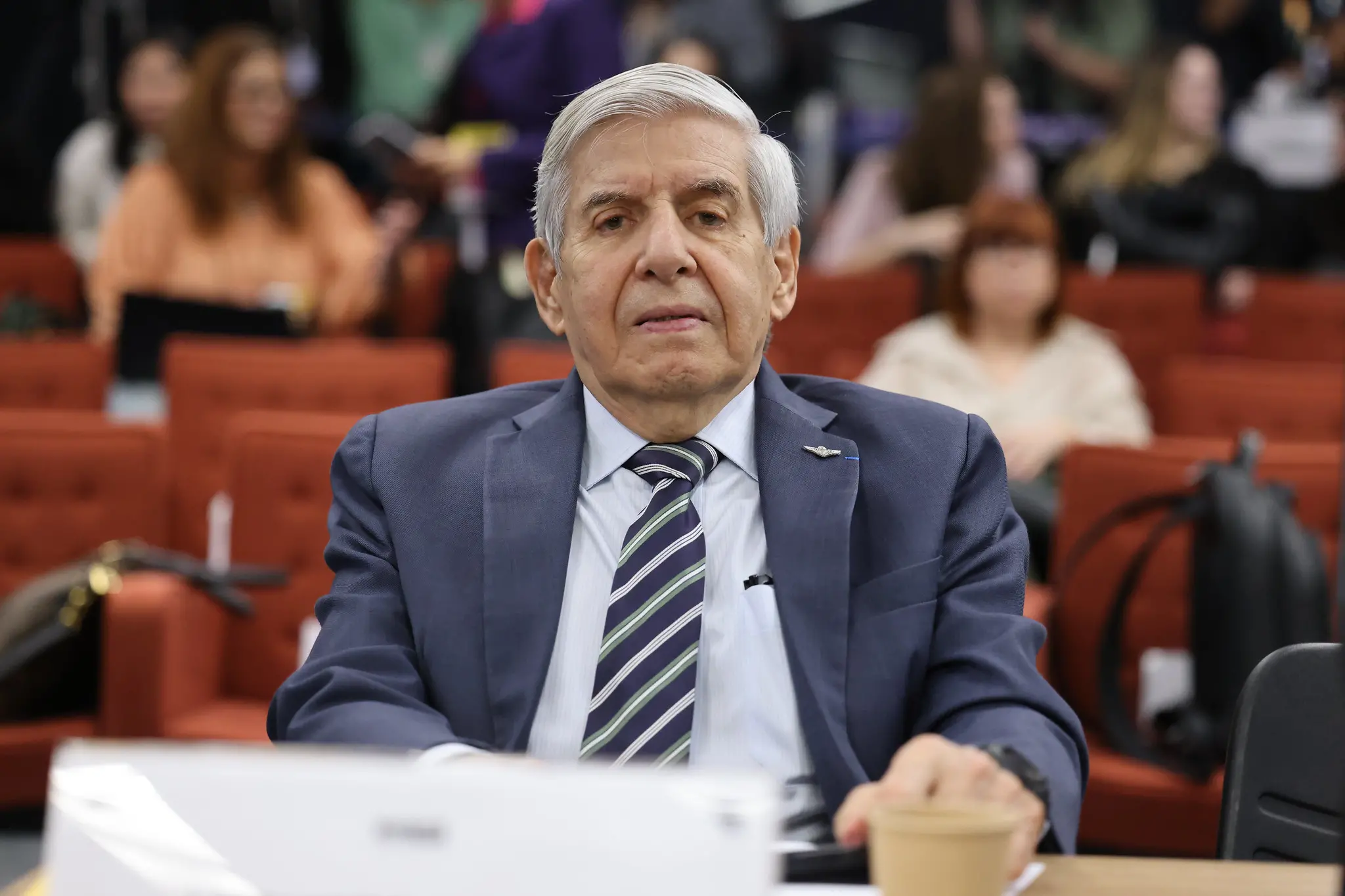 Imagem da notícia Augusto Heleno silencia parcialmente em interrogatório no STF; acompanhe ao vivo