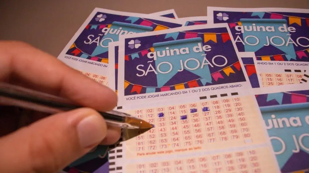 Imagem da notícia: Quina de São João: saiba quando será sorteio de R$ 230 milhões em 2025