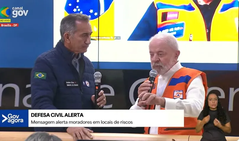 O evento começou em torno das 13h30