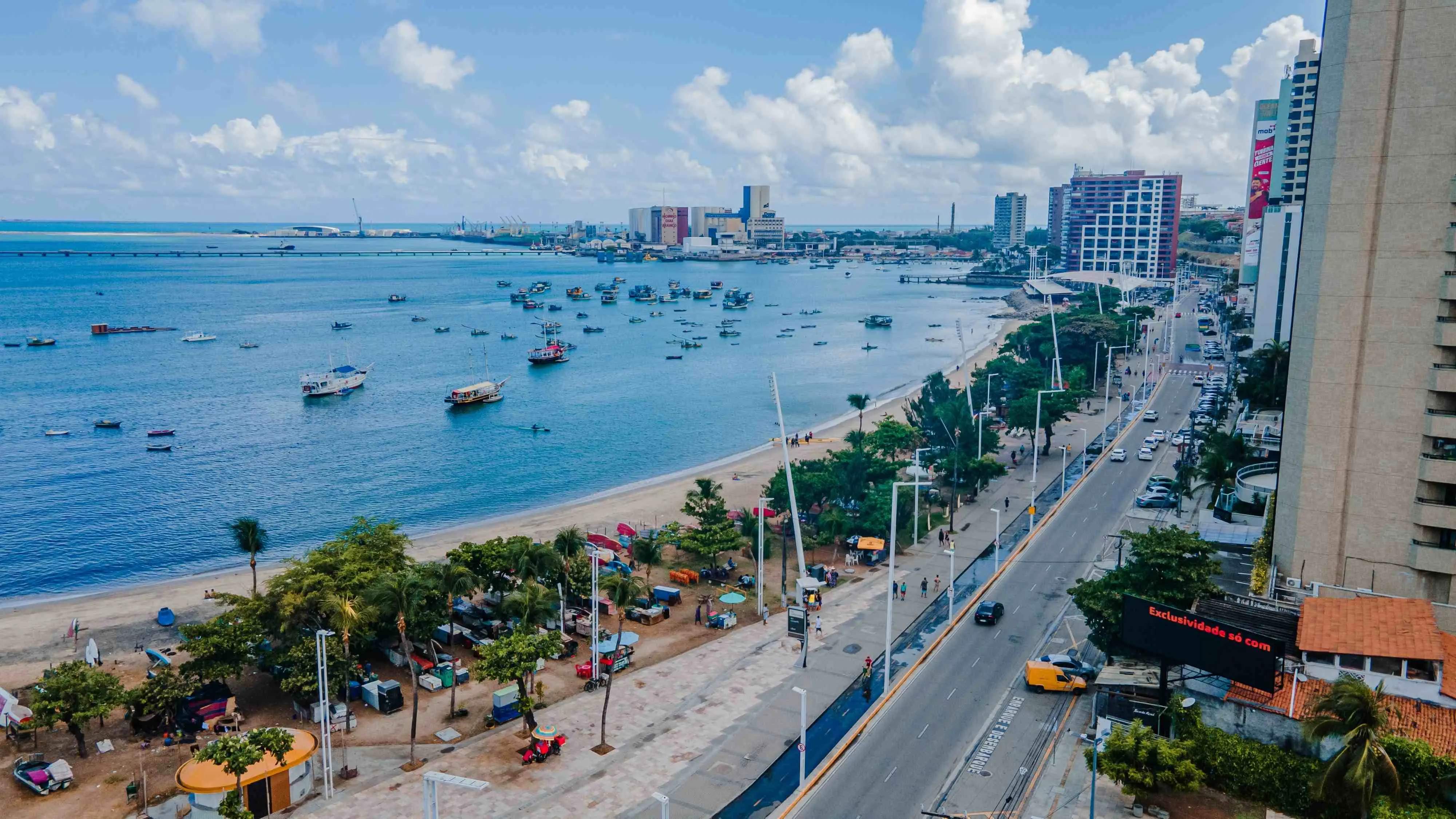 Imagem da notícia: Veja o que abre e fecha no feriado de Corpus Christi em Fortaleza