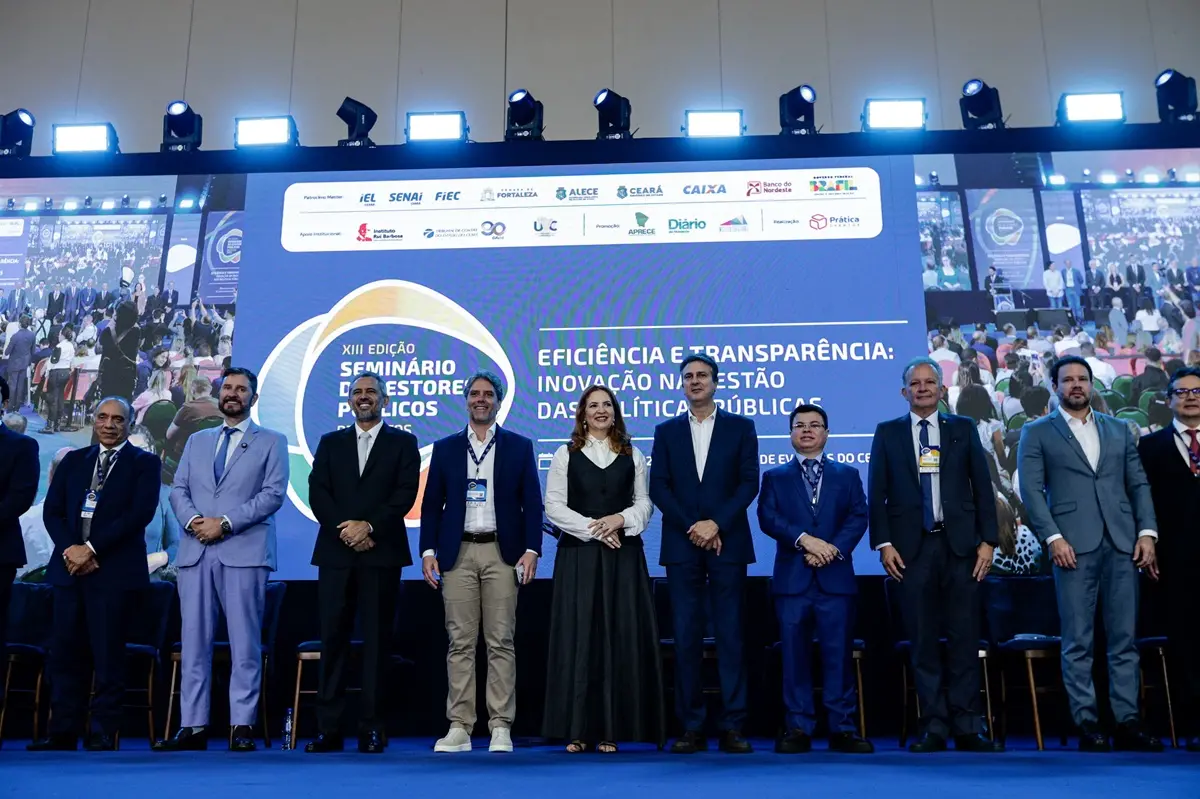 Imagem da notícia Seminário de Prefeitos 2025 aborda saúde financeira dos municípios e Inteligência Artificial