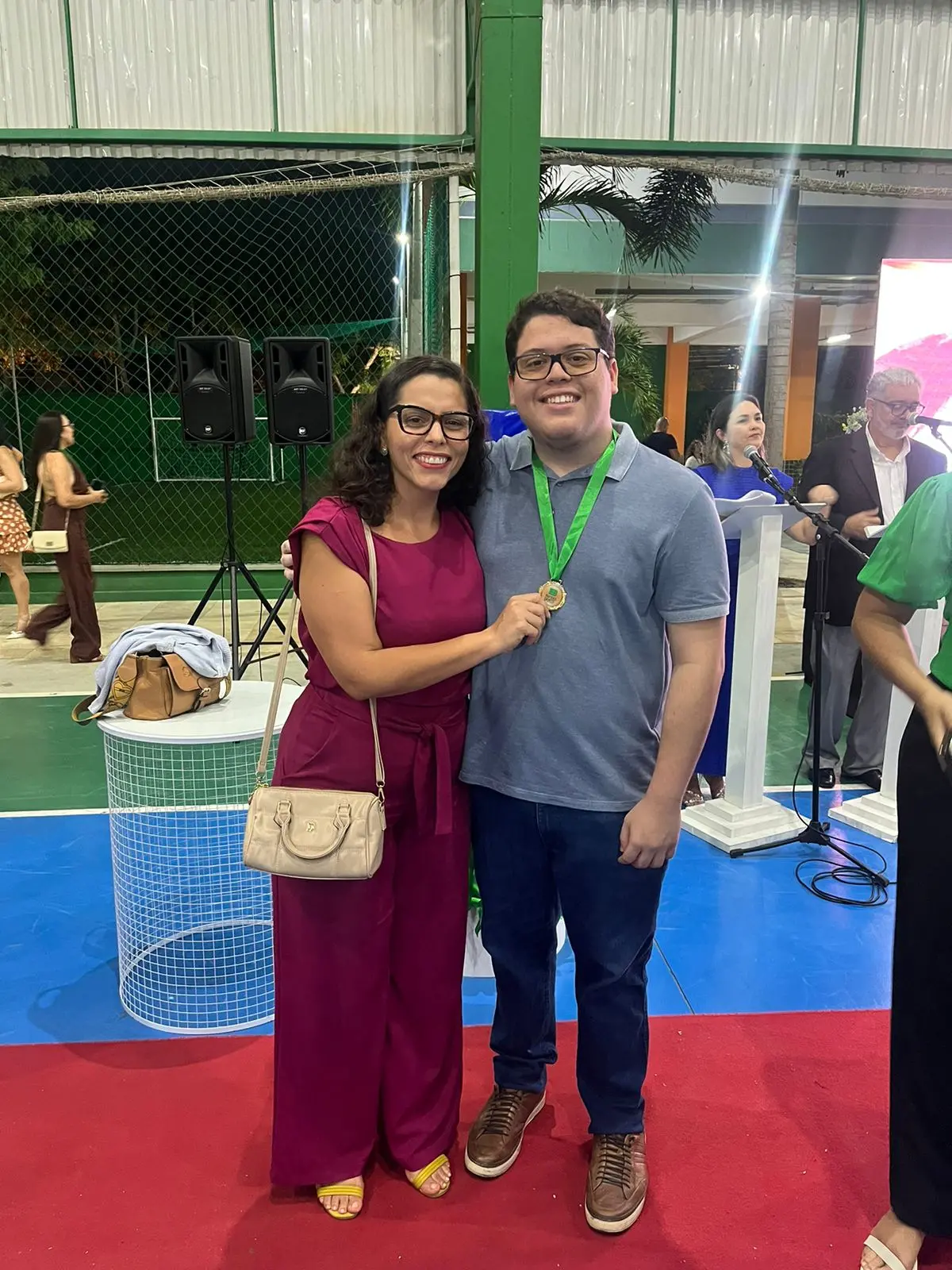 Imagem da notícia: Jovem do Grande Pirambu conquista bolsa integral para estudar na Universidade de Hong Kong