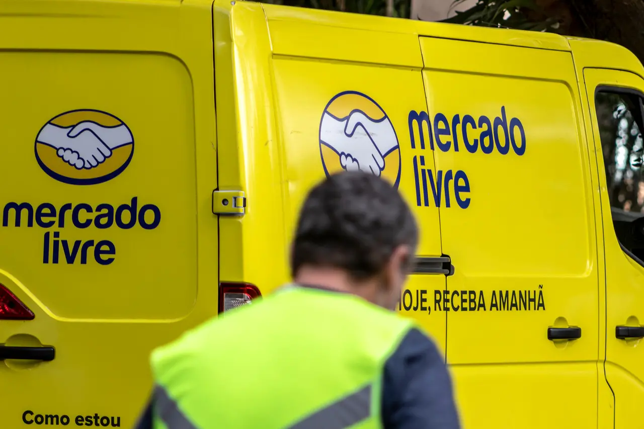 Imagem da notícia: Após anúncio de obras, Mercado Livre diz que não há mais definição para centro de distribuição no CE