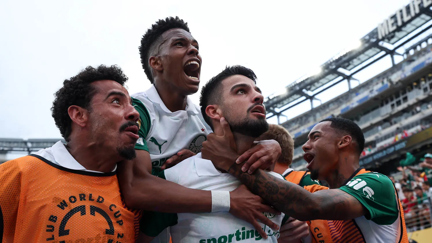O Palmeiras venceu o Al Ahly, do Egito, por 2 a 0 na Copa do Mundo de Clubes da Fifa