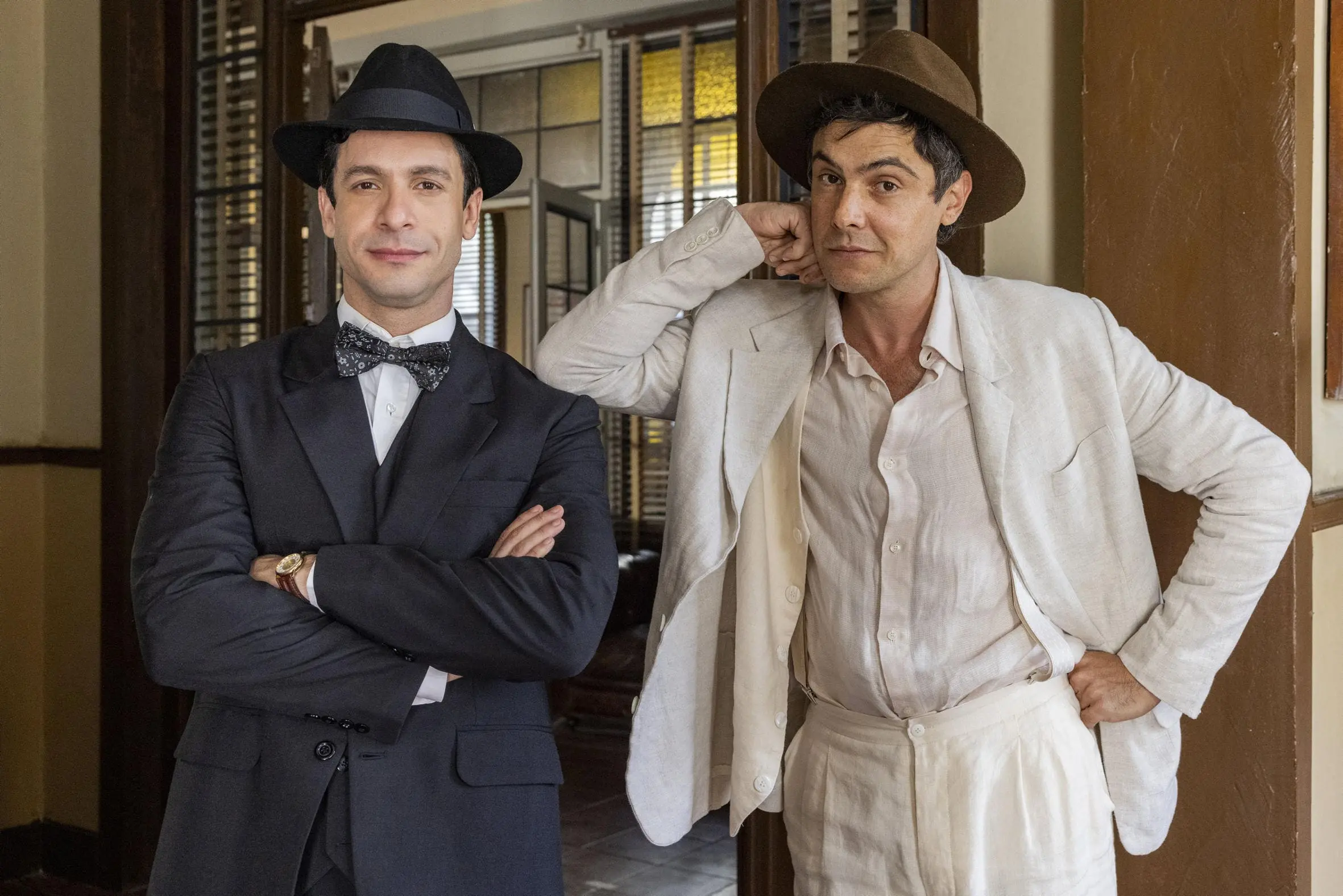 Imagem da notícia Que horas começa 'Êta Mundo Melhor'? Veja o resumo da novela desta terça-feira (23)