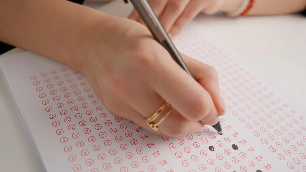 Imagem da notícia: Inscrições para concurso em Missão Velha (CE) são reabertas com salários de até R$ 6 mil
