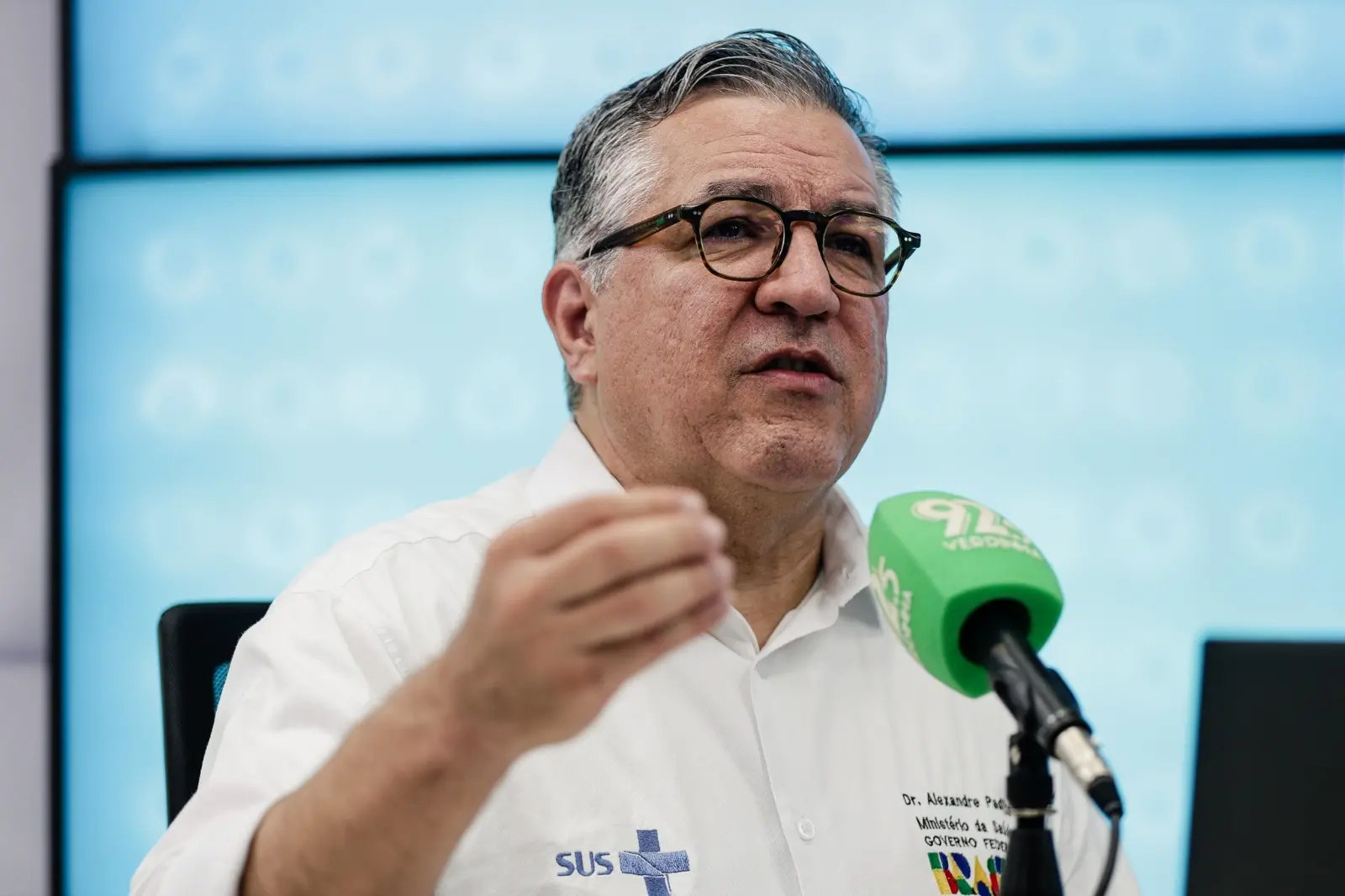 Imagem da notícia: Santa Casa de Fortaleza deve reabrir 100 leitos SUS fechados até setembro, anuncia ministro da Saúde