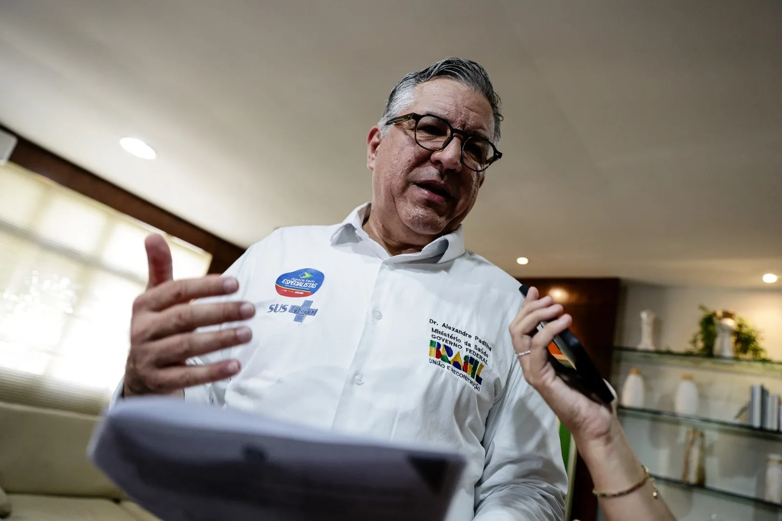 Ministro da Saúde, Alexandre Padilha, reforça importância da vacinação contra a gripe, em entrevista ao Diário do Nordeste