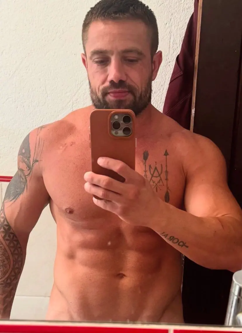 Imagem da notícia Rafael Cardoso faz desabafo sobre afastamento dos filhos: ‘dois anos sem ver’
