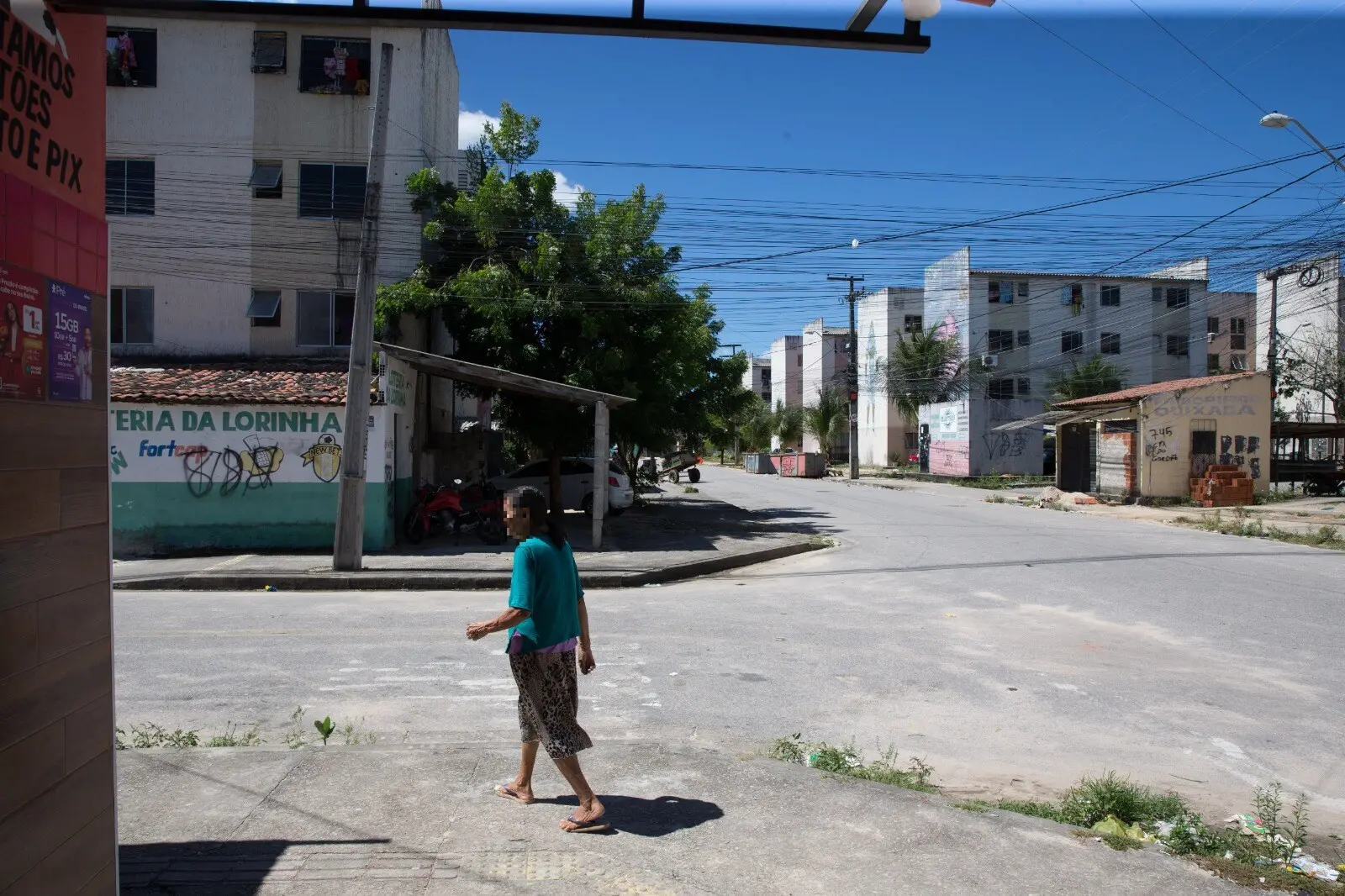 Imagem da notícia: Comunidade ‘sem endereço’ de Fortaleza diz não receber cartas, carro do lixo nem agentes de saúde