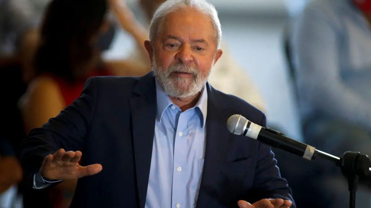 Imagem da notícia: Tarifaço de Trump dá a Lula oportunidade de reverter a queda de popularidade
