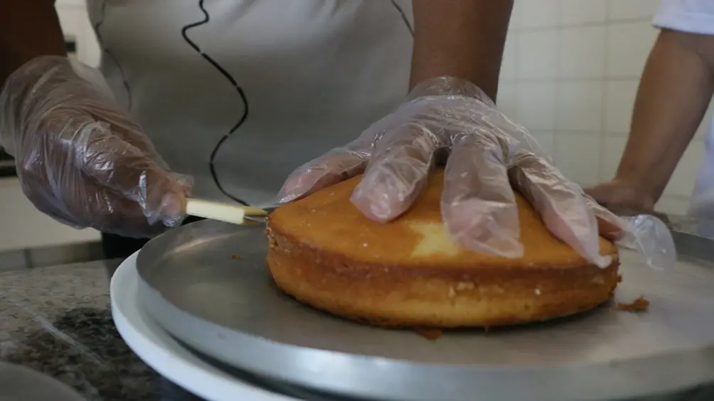 Imagem da notícia: Prefeitura abre mais de 7 mil vagas em cursos na área da gastronomia; saiba como participar