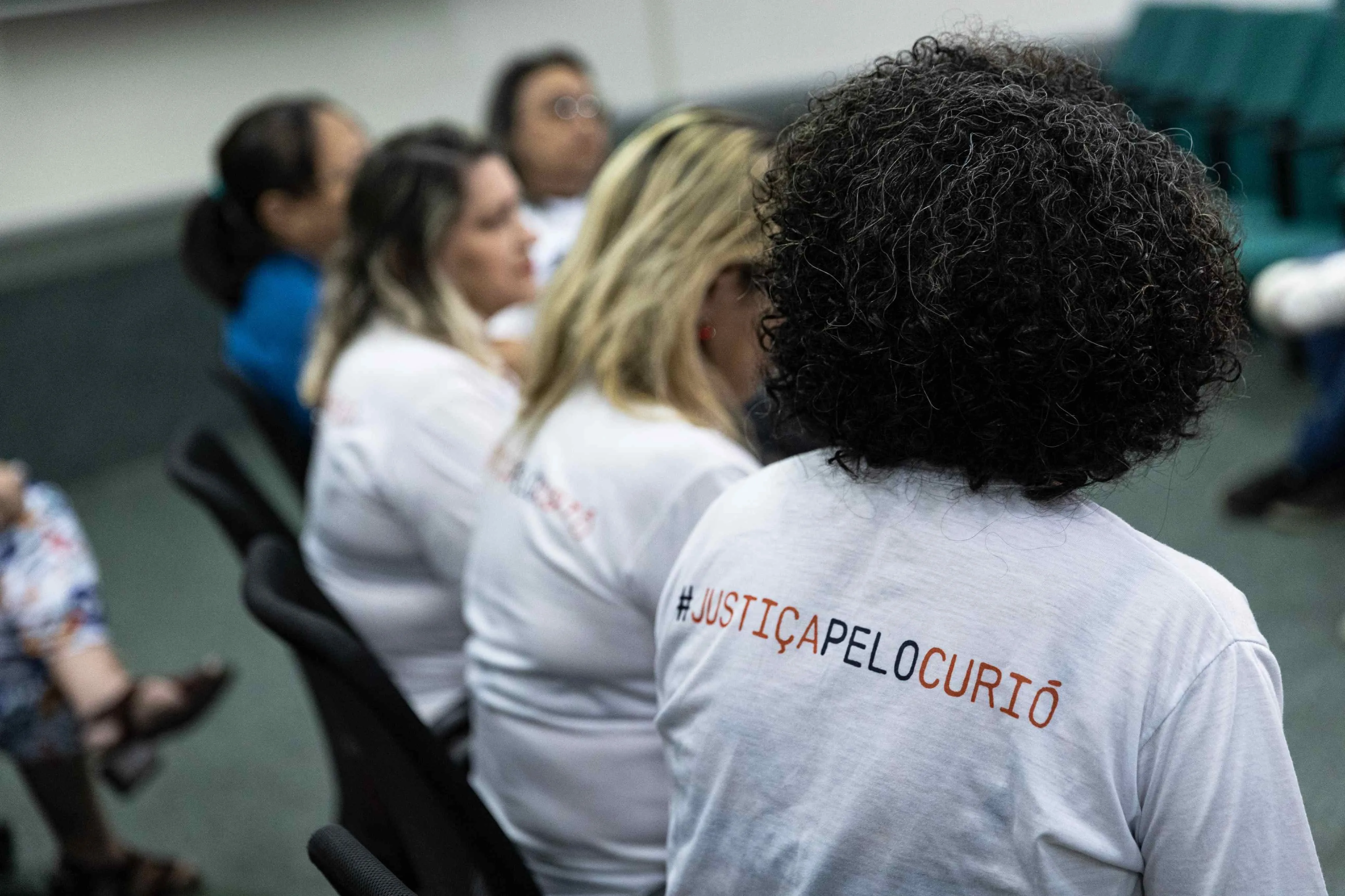 Mães do Curió cobram uma mudança na atuação da polícia dentro das comunidades e periferias de Fortaleza