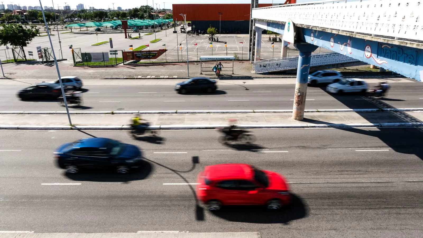 Imagem da notícia: Saiba quais multas de trânsito podem levar à suspensão ou perda da carteira de motorista