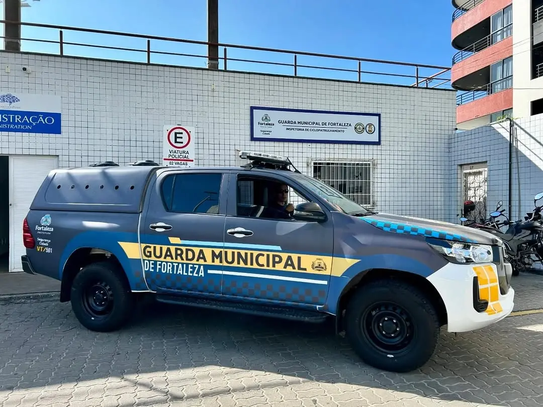 Imagem da notícia Guarda municipal é arrastado após atropelamento e tem pertences levados em Fortaleza