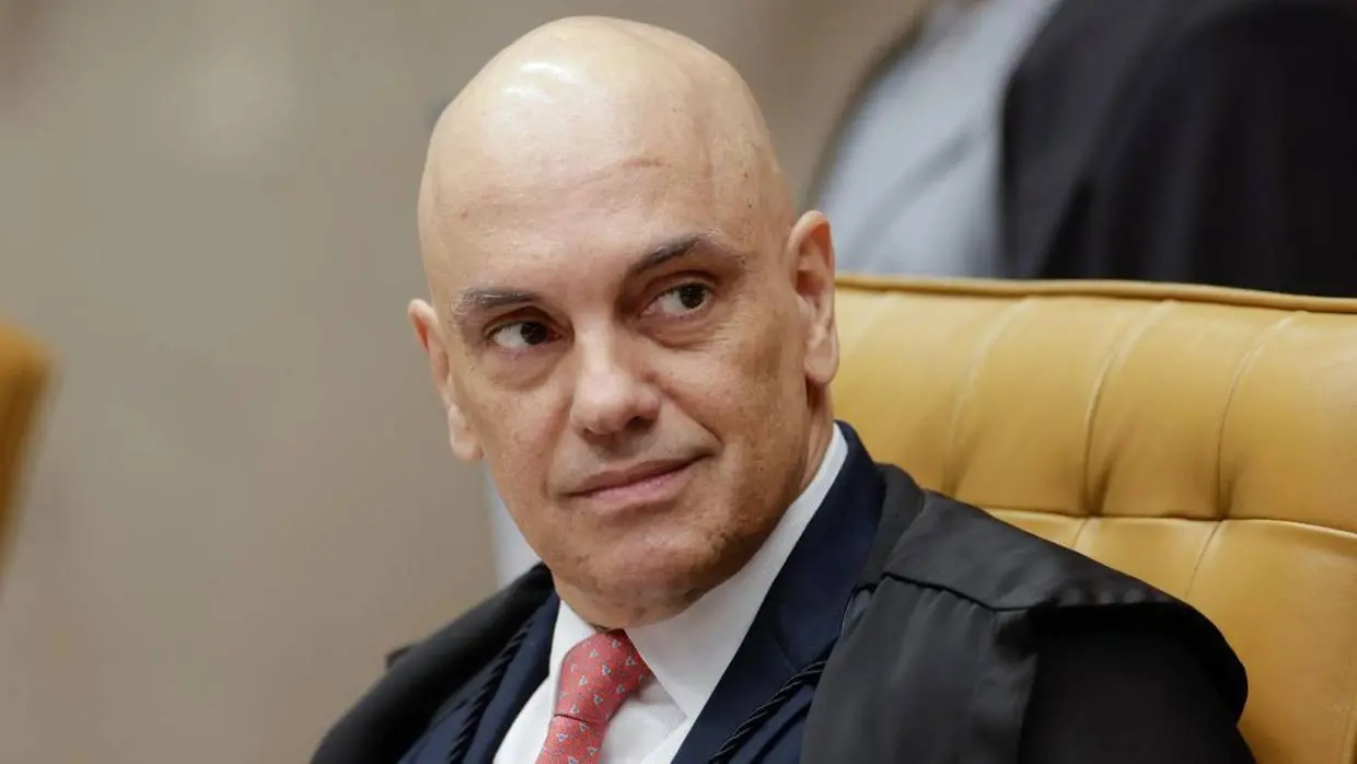 Imagem da notícia: Os motivos citados por Alexandre de Moraes para justificar medidas contra Bolsonaro 