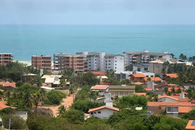 Imagem da notícia: Apartamentos de segunda residência de alto padrão estão em declínio no litoral da Grande Fortaleza