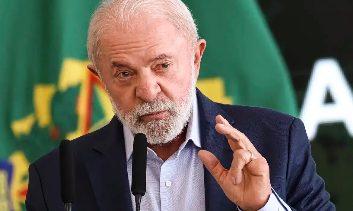 Imagem da notícia: 'Inaceitável', diz governo Lula sobre sanção de Trump a Alexandre de Moraes