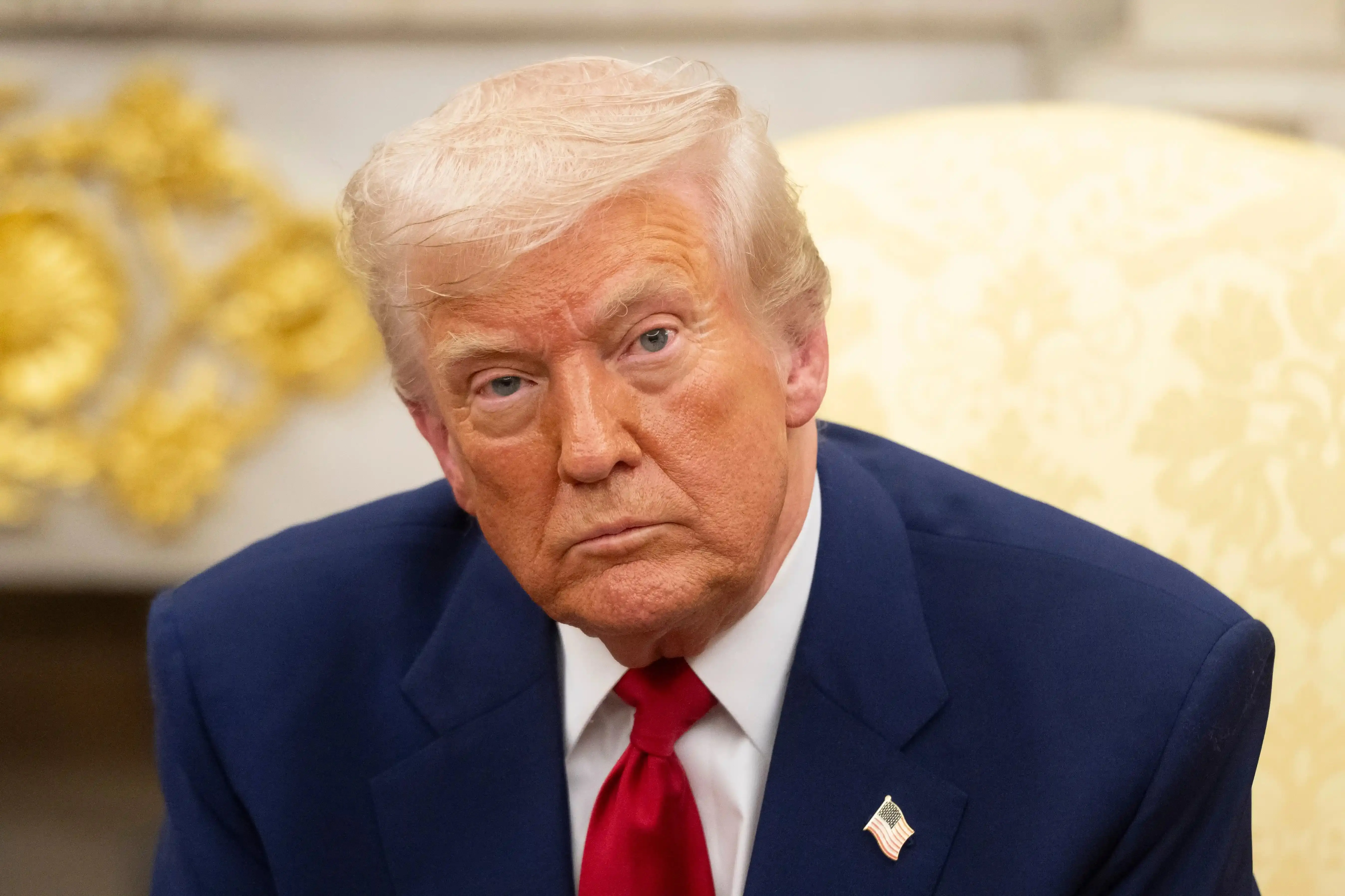 Imagem da notícia Desemprego sobe nos EUA, e Trump demite responsável pelas estatísticas