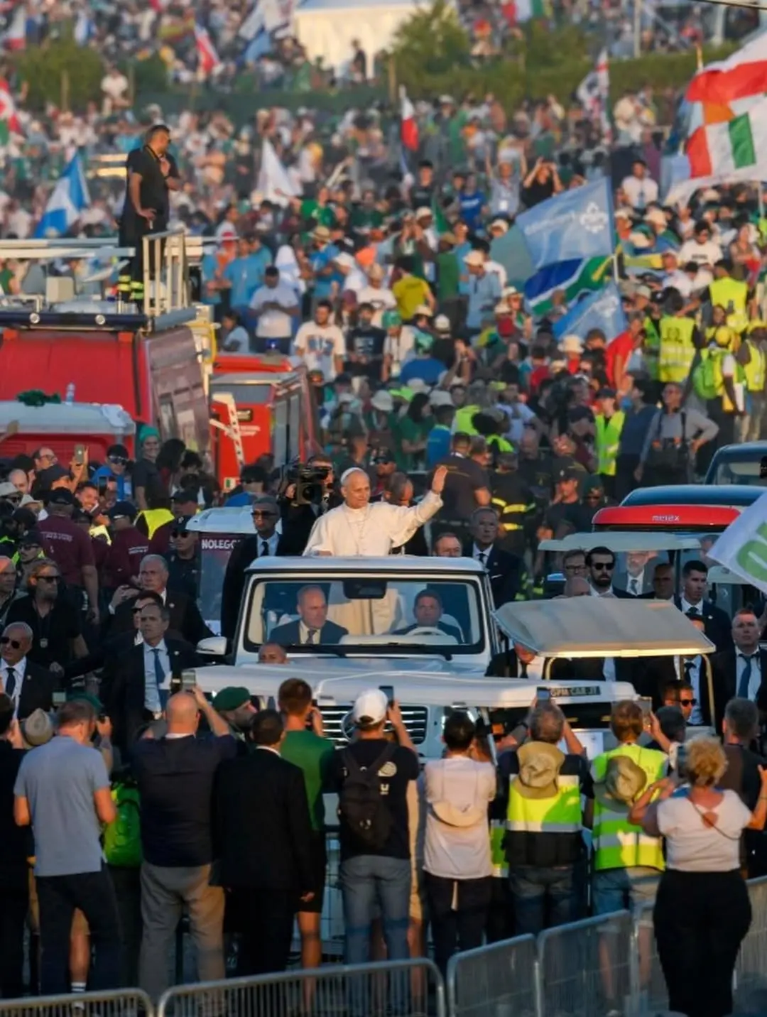Imagem da notícia Papa Leão XIV encerra Jubileu da Juventude com missa para mais de 1 milhão de fiéis