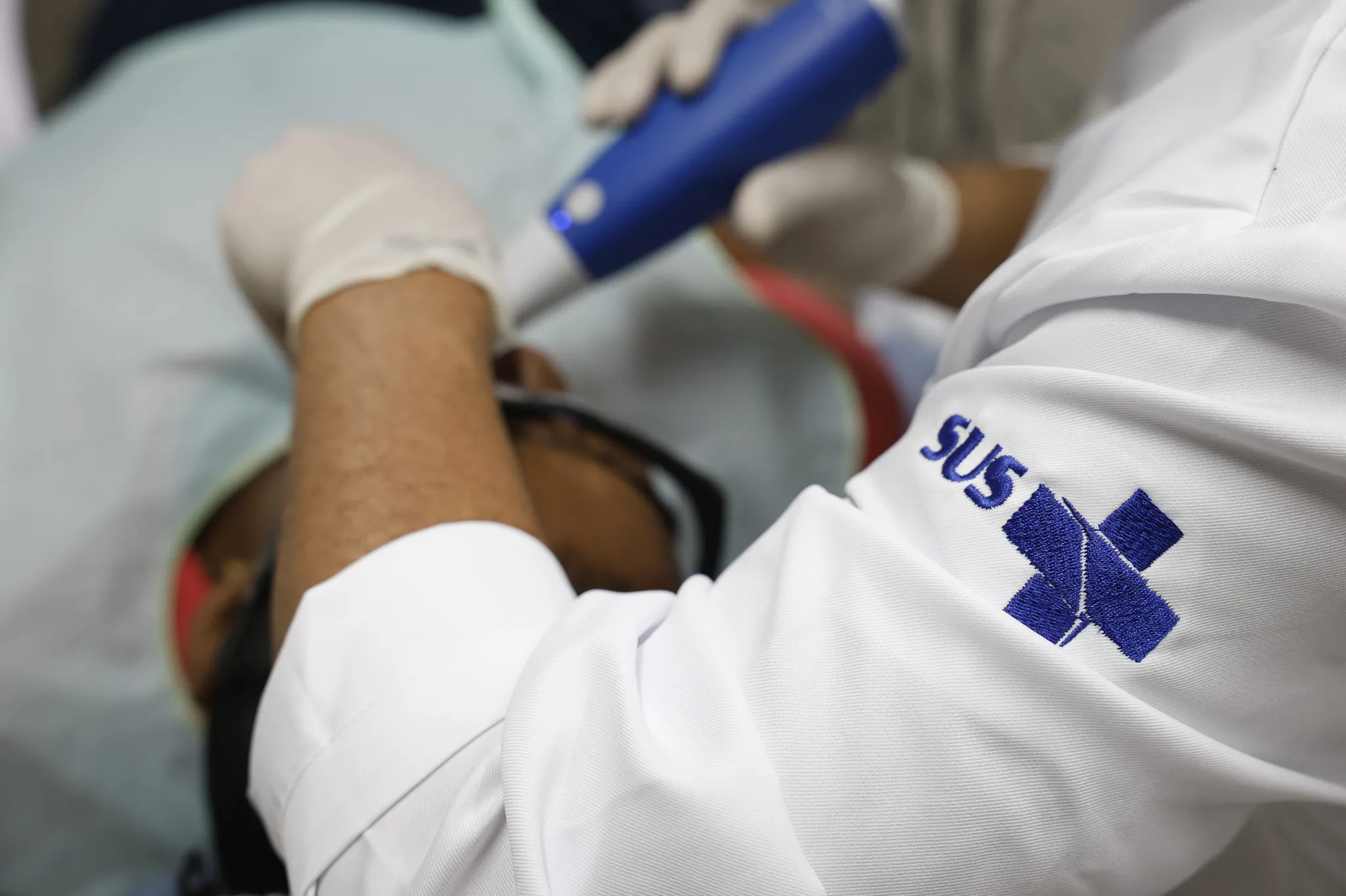 Dos mais de 66,6 mil atendimentos a beneficiários de planos privados no SUS, cerca de 36% foram referentes a internações hospitalares e os outros 64%, a procedimentos ambulatoriais