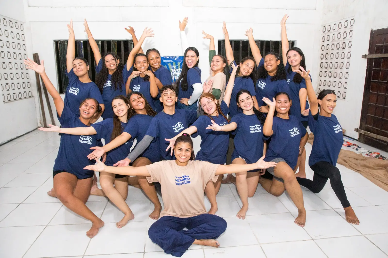 Imagem da notícia: Orgulho do Pirambu: Balé Jovem completa 10 anos transformando vidas e histórias do bairro em arte