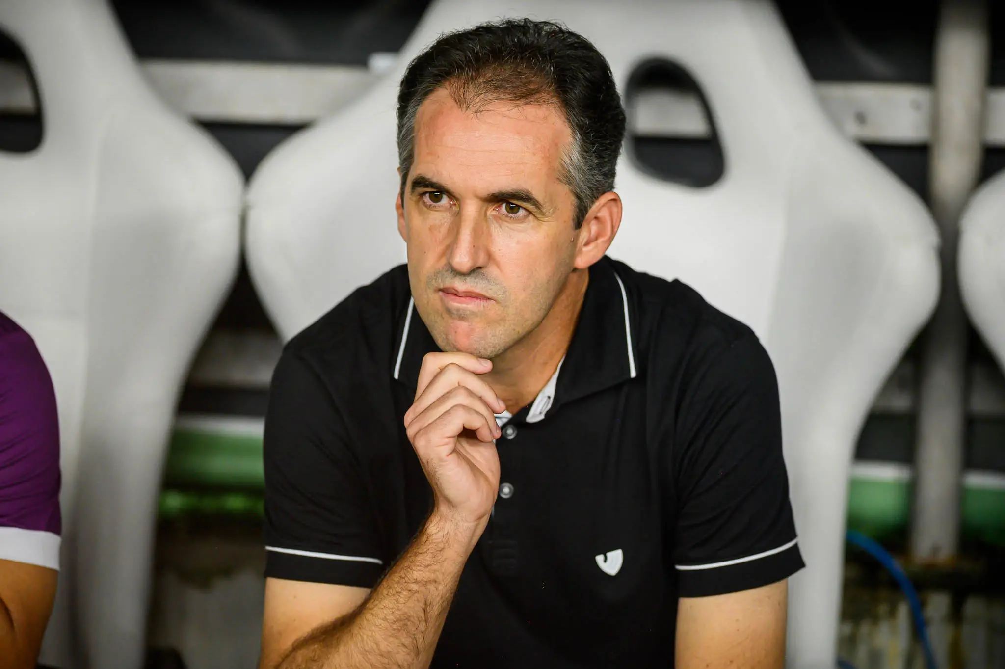 Imagem da notícia Com contrato no fim, Léo Condé fala sobre futuro no Ceará e chances de renovação