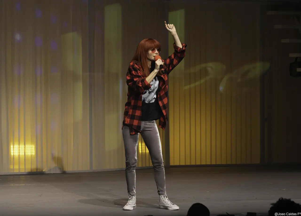Imagem da notícia: Mel Lisboa volta a Fortaleza no papel de Rita Lee em novo musical: 'A peça é um fenômeno'