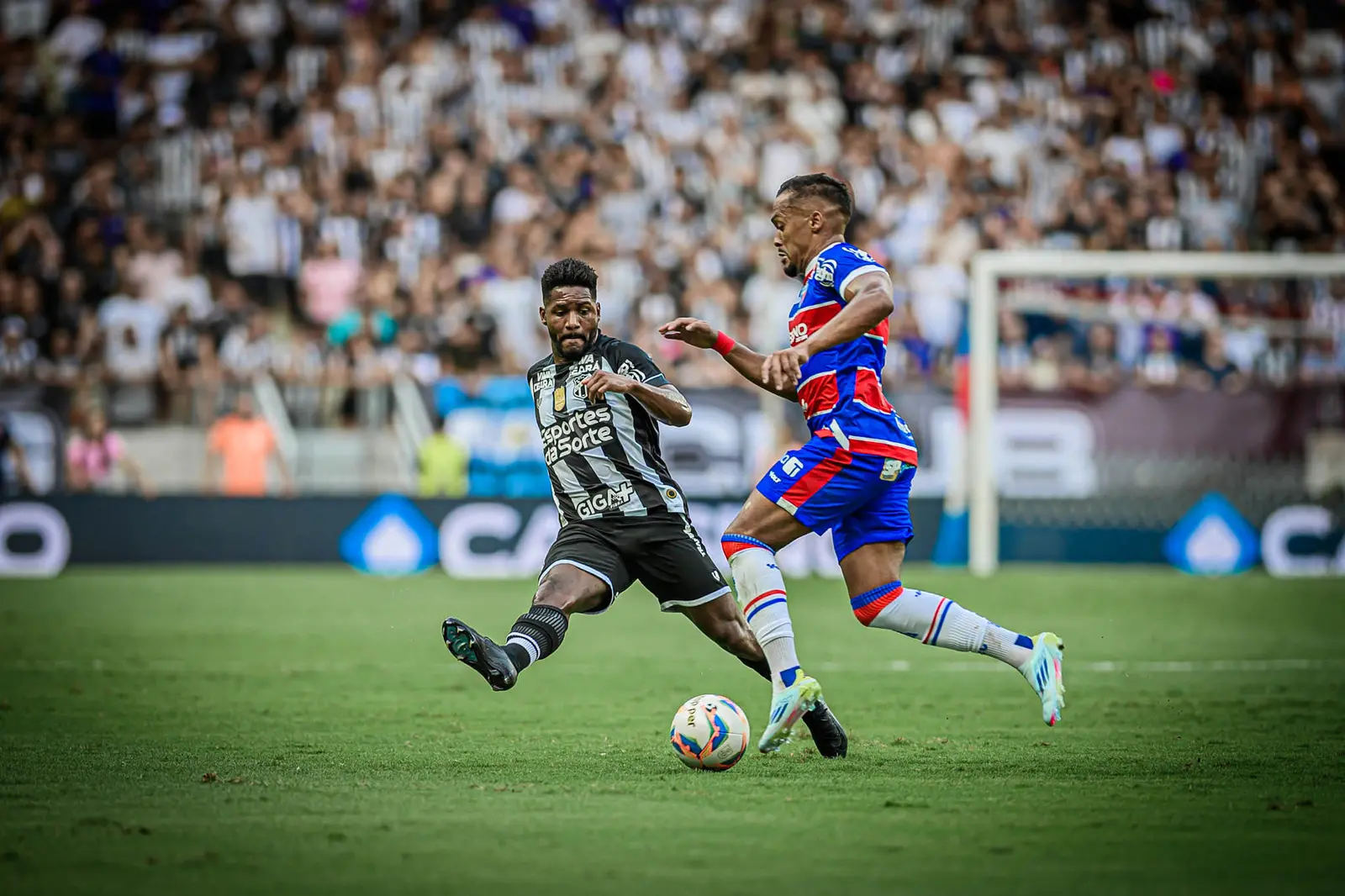 Imagem da notícia Ceará e Fortaleza na Série A 2025: veja pontuação para permanência, Libertadores e Sul-Americana