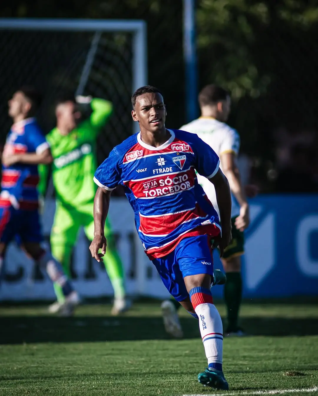 Foto do Landerson, atacante do Fortaleza