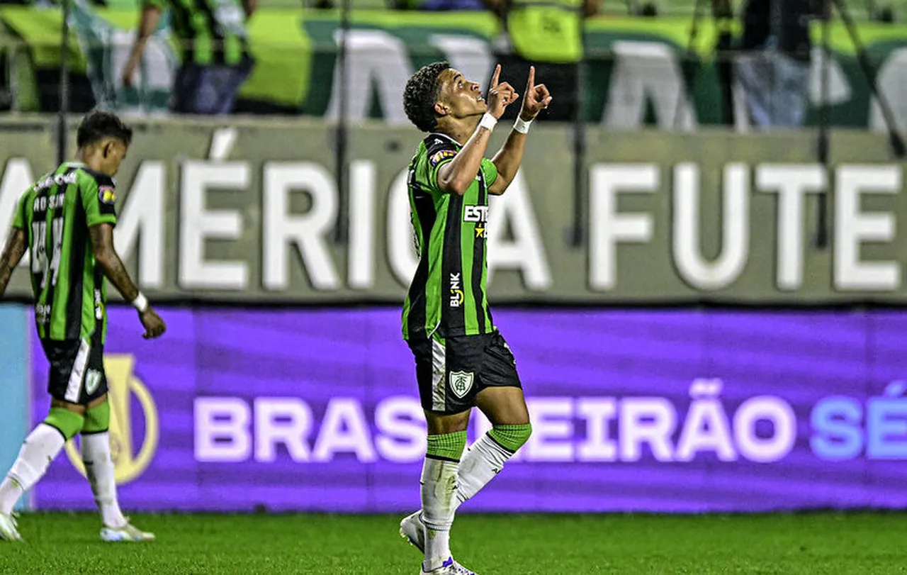 Rodriguinho se destacou no América-MG em 2024