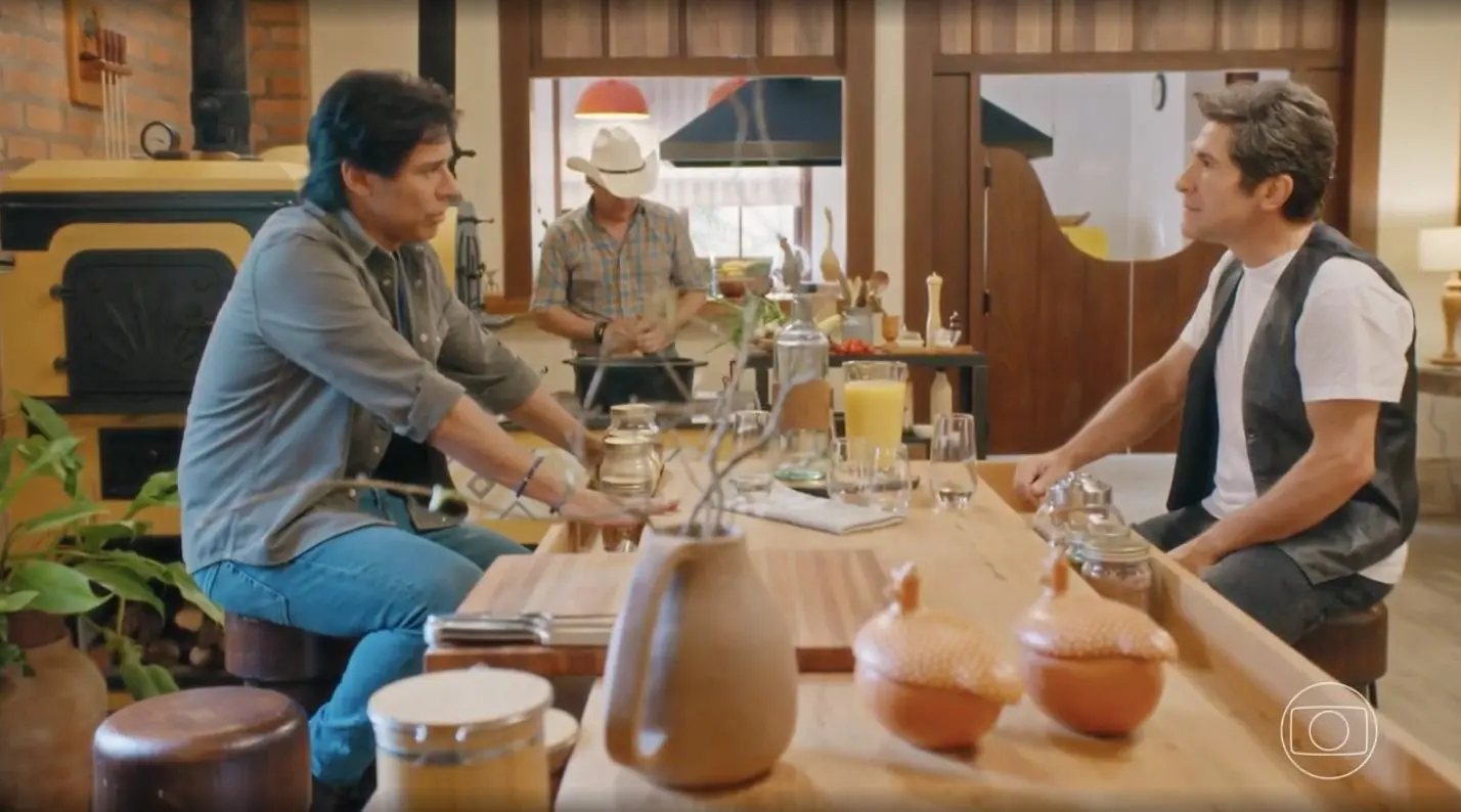 Imagem da notícia Guilherme & Santiago revelam seus verdadeiros nomes e divertem Daniel no 'Viver Sertanejo'