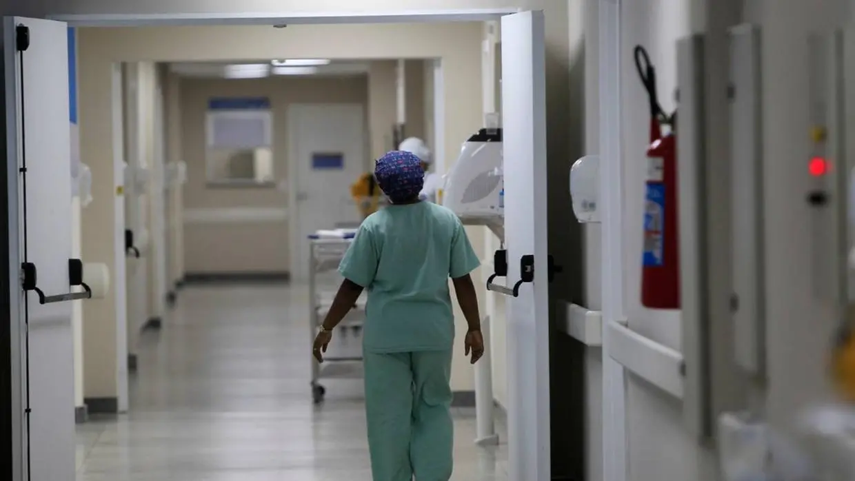 Imagem da notícia: TCE-CE aponta atraso, congelamento e falta de critérios nos repasses estaduais a Consórcios de Saúde