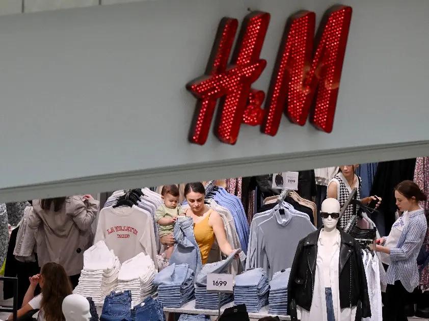 Imagem da notícia: H&M, marca sueca de fast fashion, chega ao Brasil e inaugura suas primeiras lojas físicas
