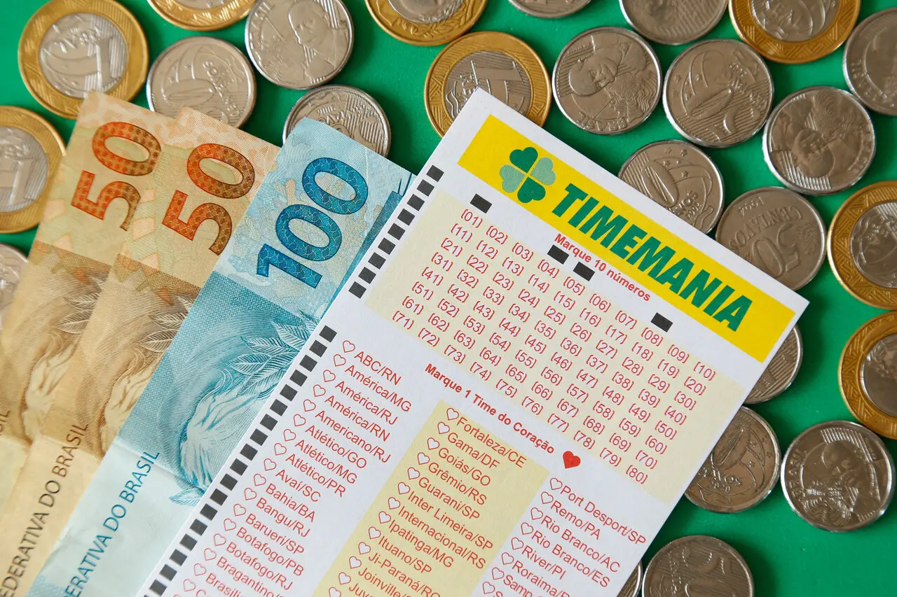 Imagem da notícia: Loterias do dia: confira os sorteios da Caixa previstos para esta quinta-feira (21/08)