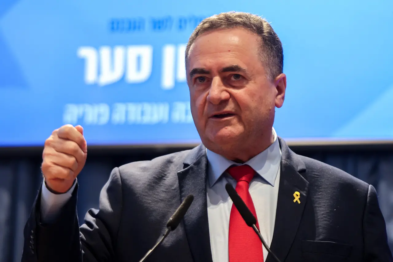 Imagem da notícia: Ministro da Defesa de Israel acusa Lula de ser antissemita e o chama de 'apoiador do Hamas'