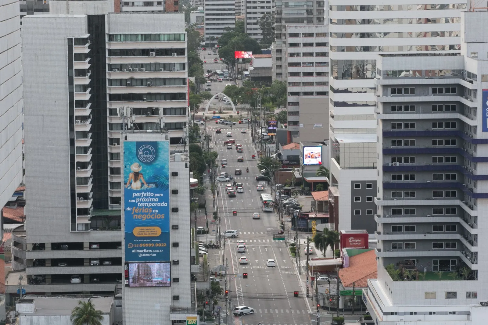 Com quase 2km de extensão, a Avenida Dom Luis poderá ser bloqueada para o trânsito de veículos