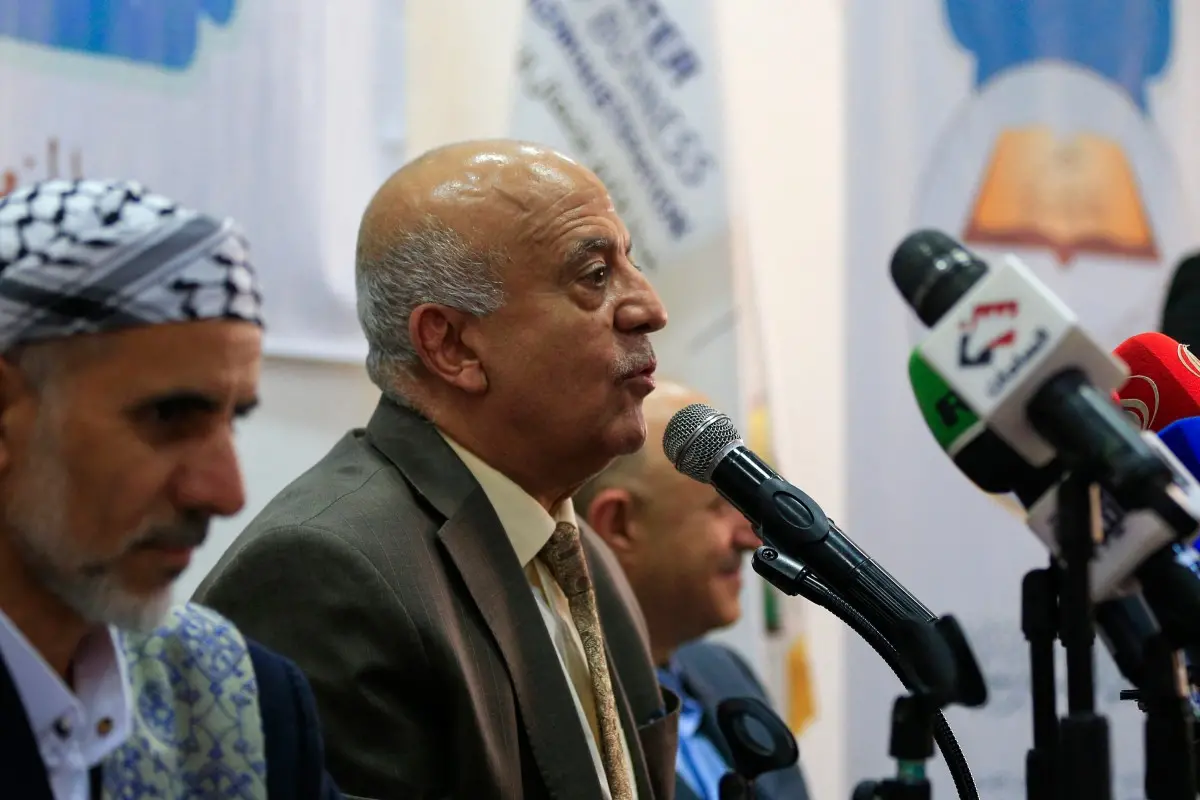 Imagem da notícia Ataque de Israel ao Iêmen mata primeiro-ministro houthi