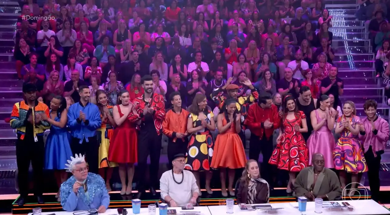 Imagem da notícia: Quem foi eliminado da Dança dos Famosos neste domingo (31/08)?