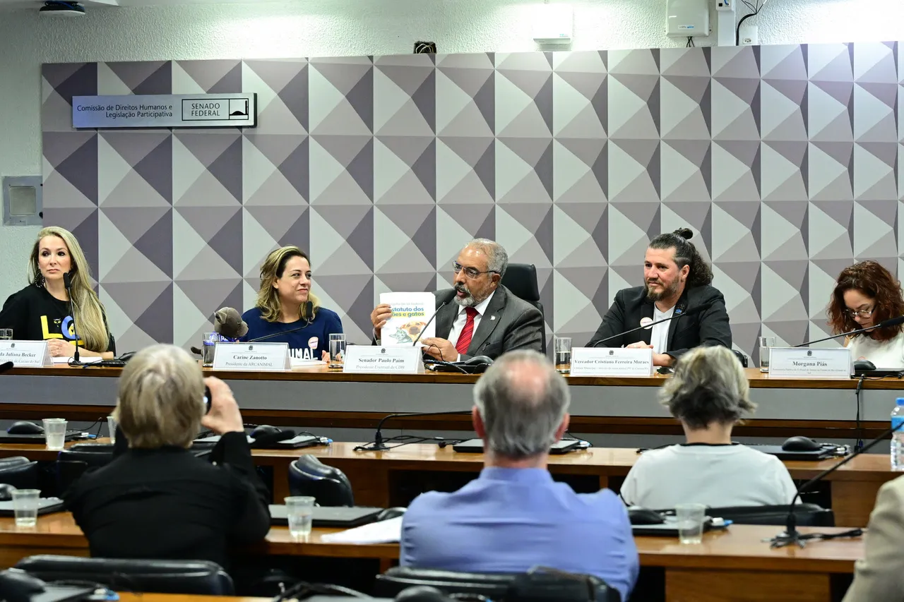 Estatuto dos Cães e Gatos está em pauta na Comissão de Direitos Humanos do Senado