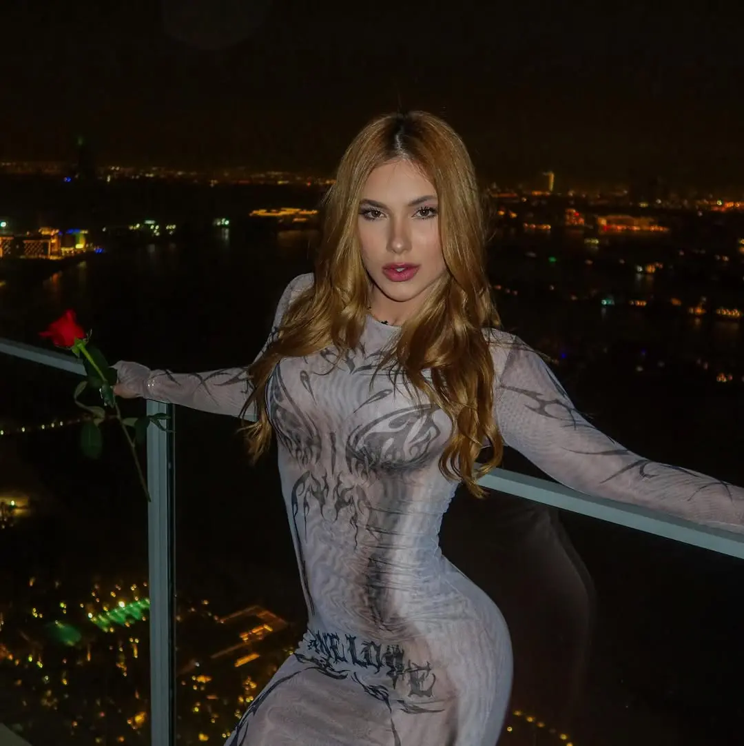 Imagem da notícia Virginia visita estádio do Real Madrid na Espanha e reacende rumores de affair com Vini Jr.