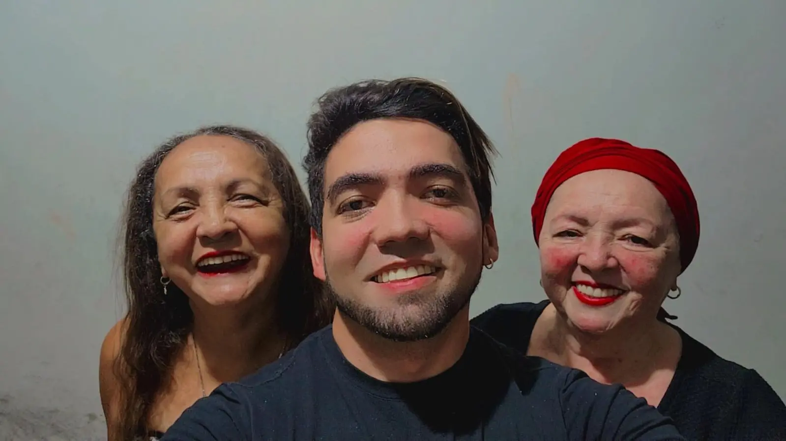 Imagem da notícia: Tia vira mãe de sobrinho após Justiça reconhecer maternidade socioafetiva no Ceará